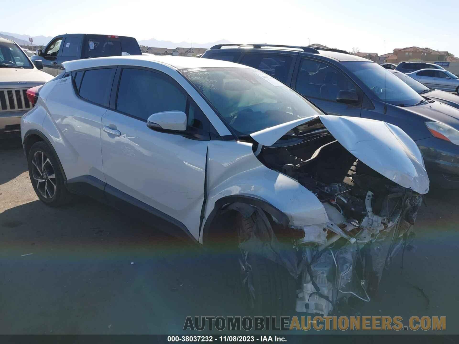 NMTKHMBX4JR006335 TOYOTA C-HR 2018