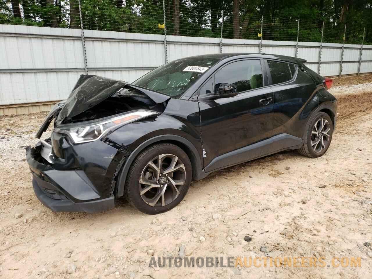 NMTKHMBX4JR015424 TOYOTA C-HR 2018