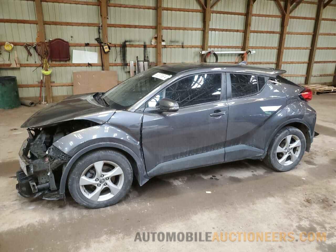 NMTKHMBX4JR018288 TOYOTA C-HR 2018