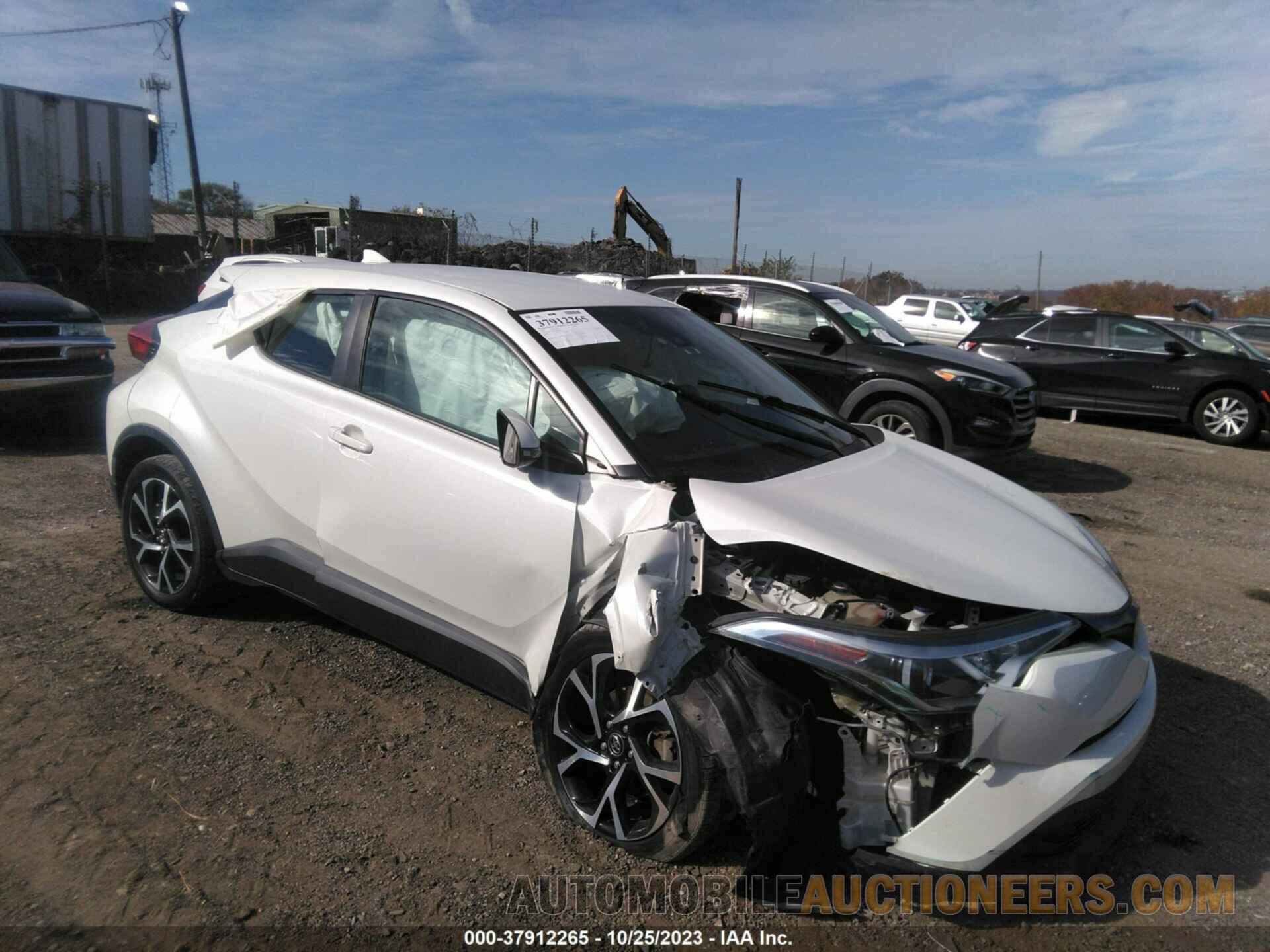 NMTKHMBX4JR026777 TOYOTA C-HR 2018