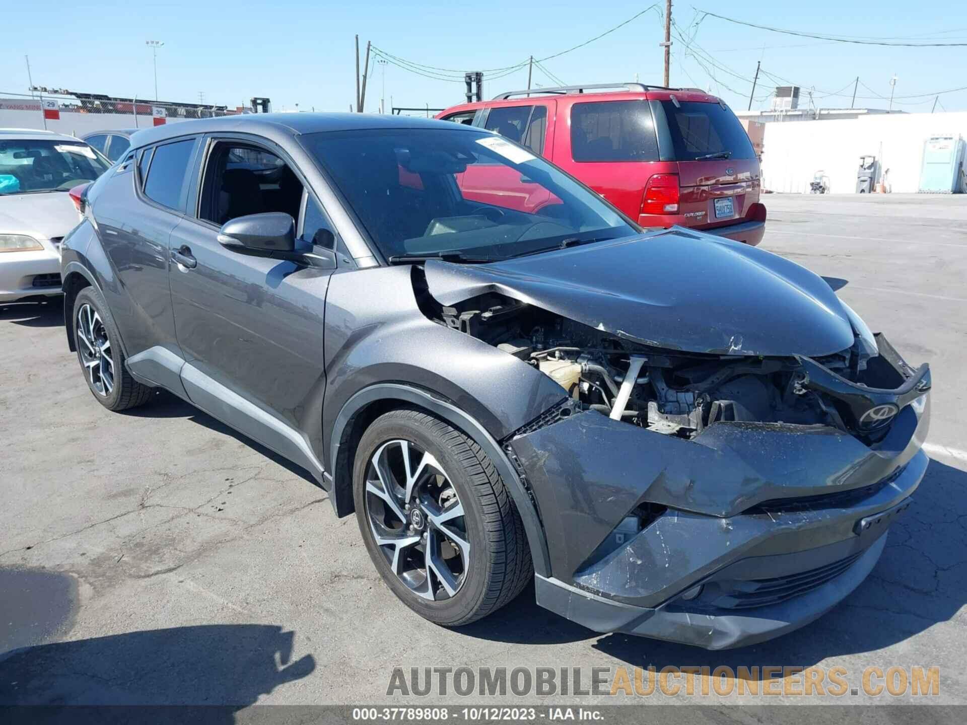 NMTKHMBX4JR028304 TOYOTA C-HR 2018