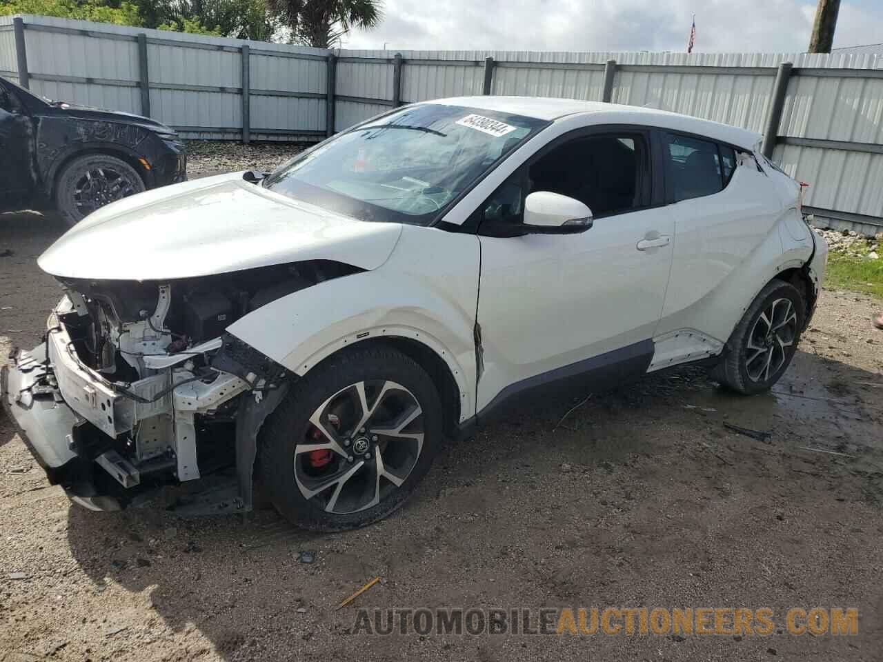 NMTKHMBX4JR031235 TOYOTA C-HR 2018