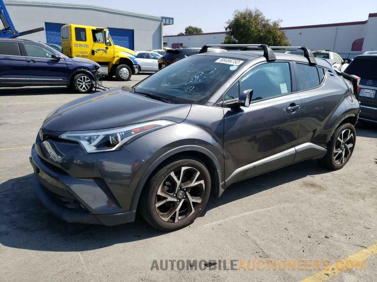 NMTKHMBX4JR038539 TOYOTA C-HR 2018