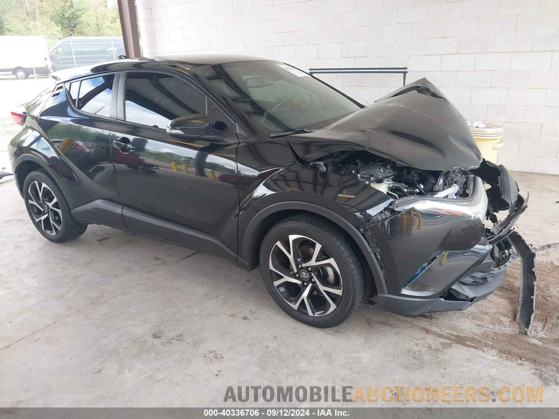 NMTKHMBX4JR040632 TOYOTA C-HR 2018