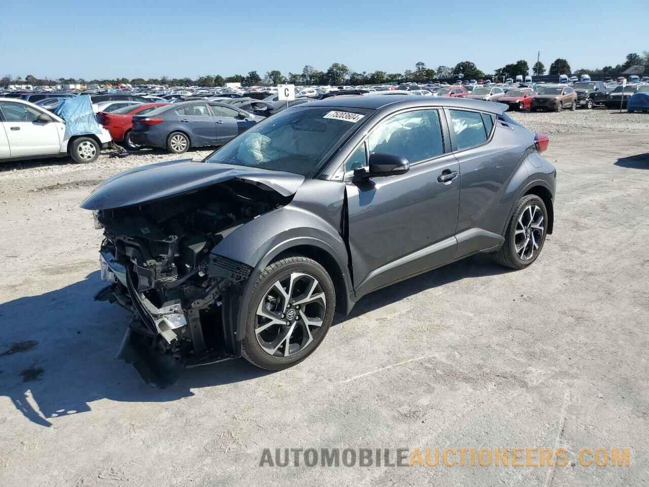 NMTKHMBX4JR043613 TOYOTA C-HR 2018