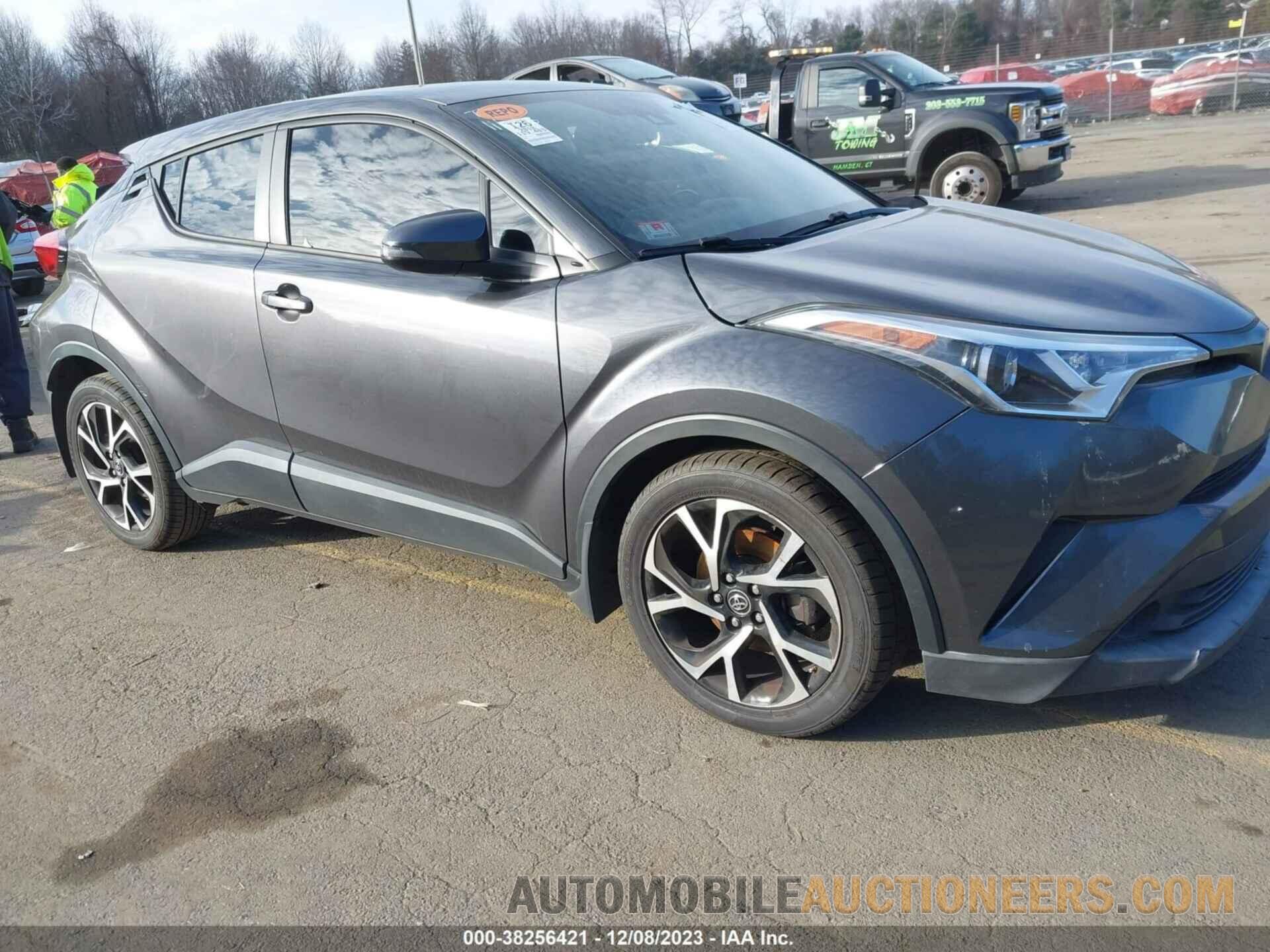 NMTKHMBX4JR049072 TOYOTA C-HR 2018