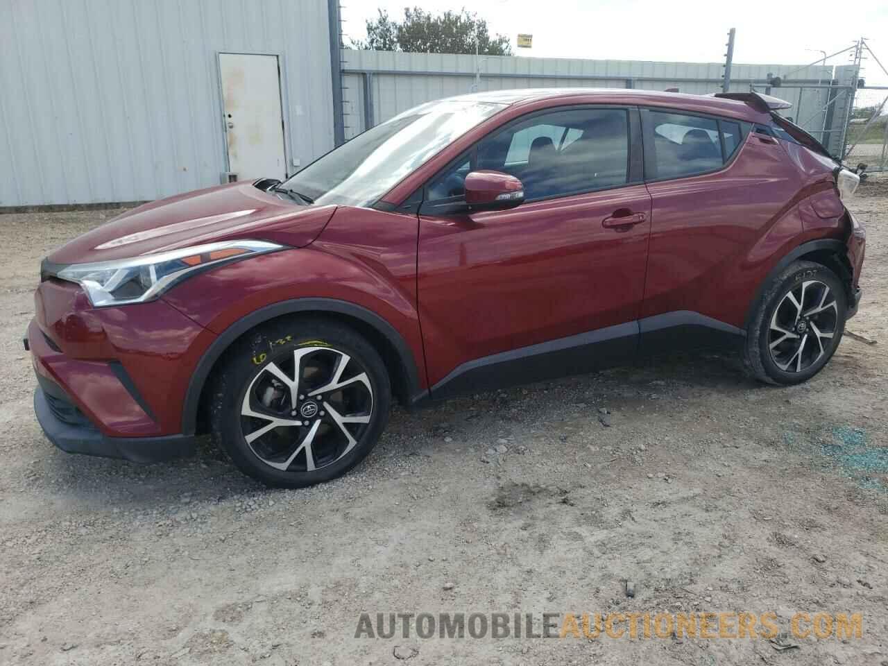 NMTKHMBX4JR051713 TOYOTA C-HR 2018