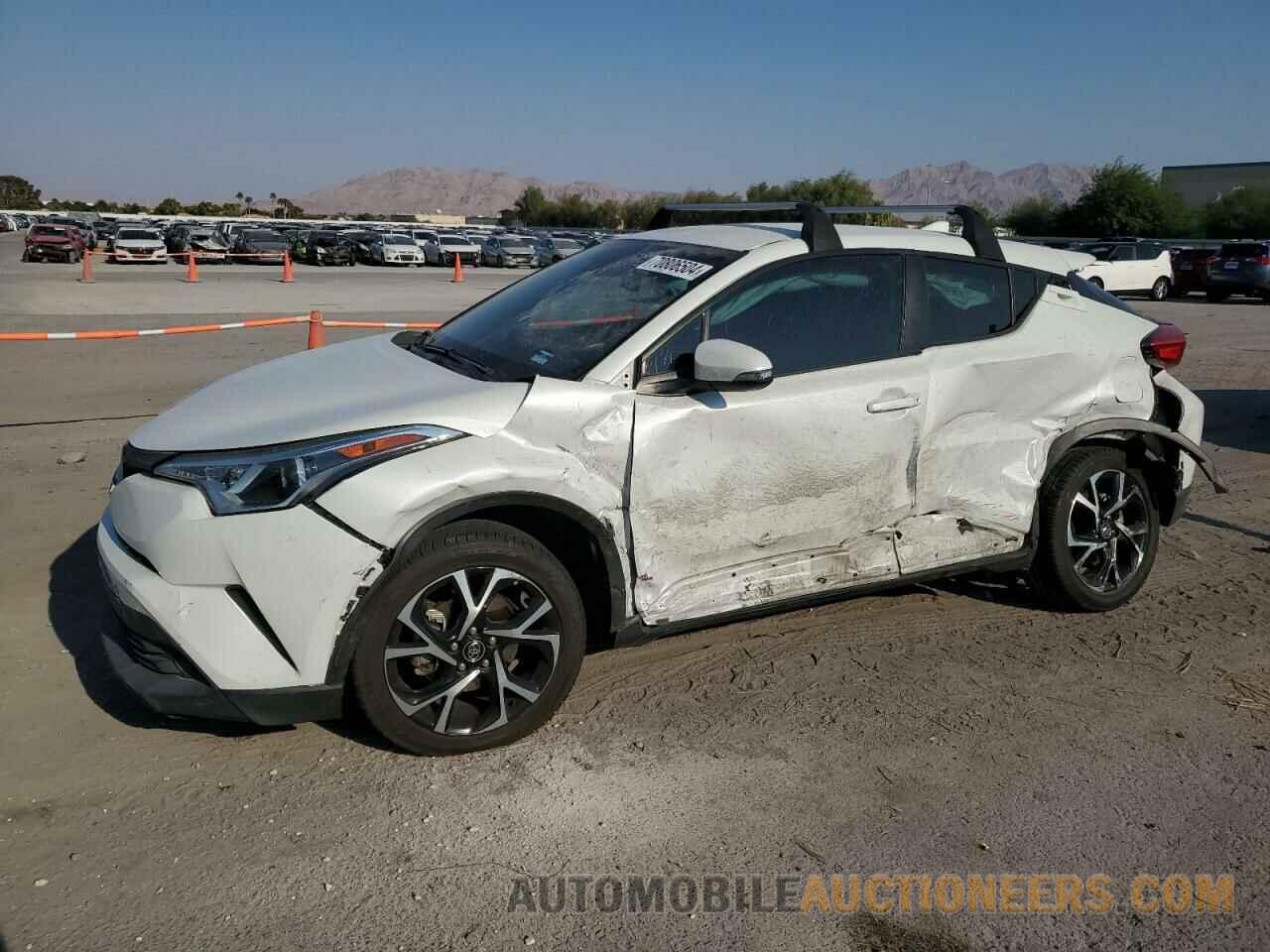 NMTKHMBX4JR054756 TOYOTA C-HR 2018