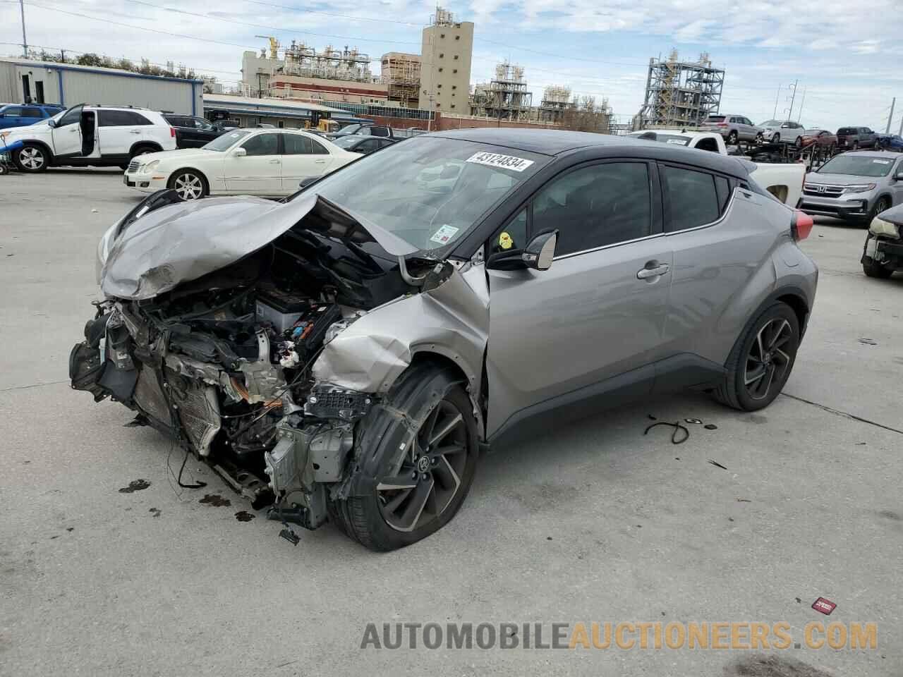 NMTKHMBX4LR105238 TOYOTA C-HR 2020