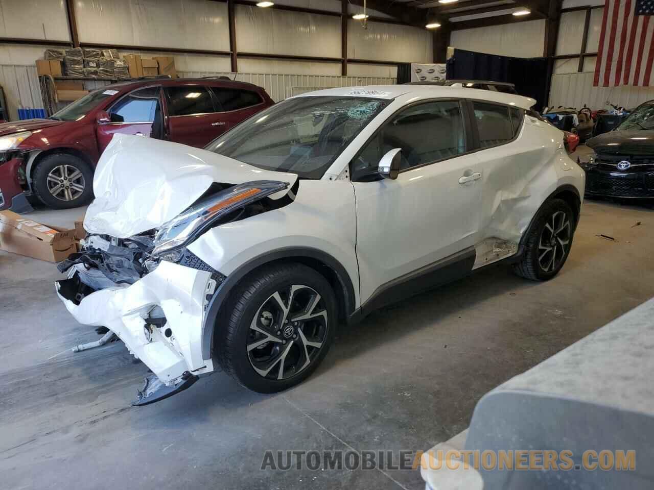 NMTKHMBX4LR110438 TOYOTA C-HR 2020