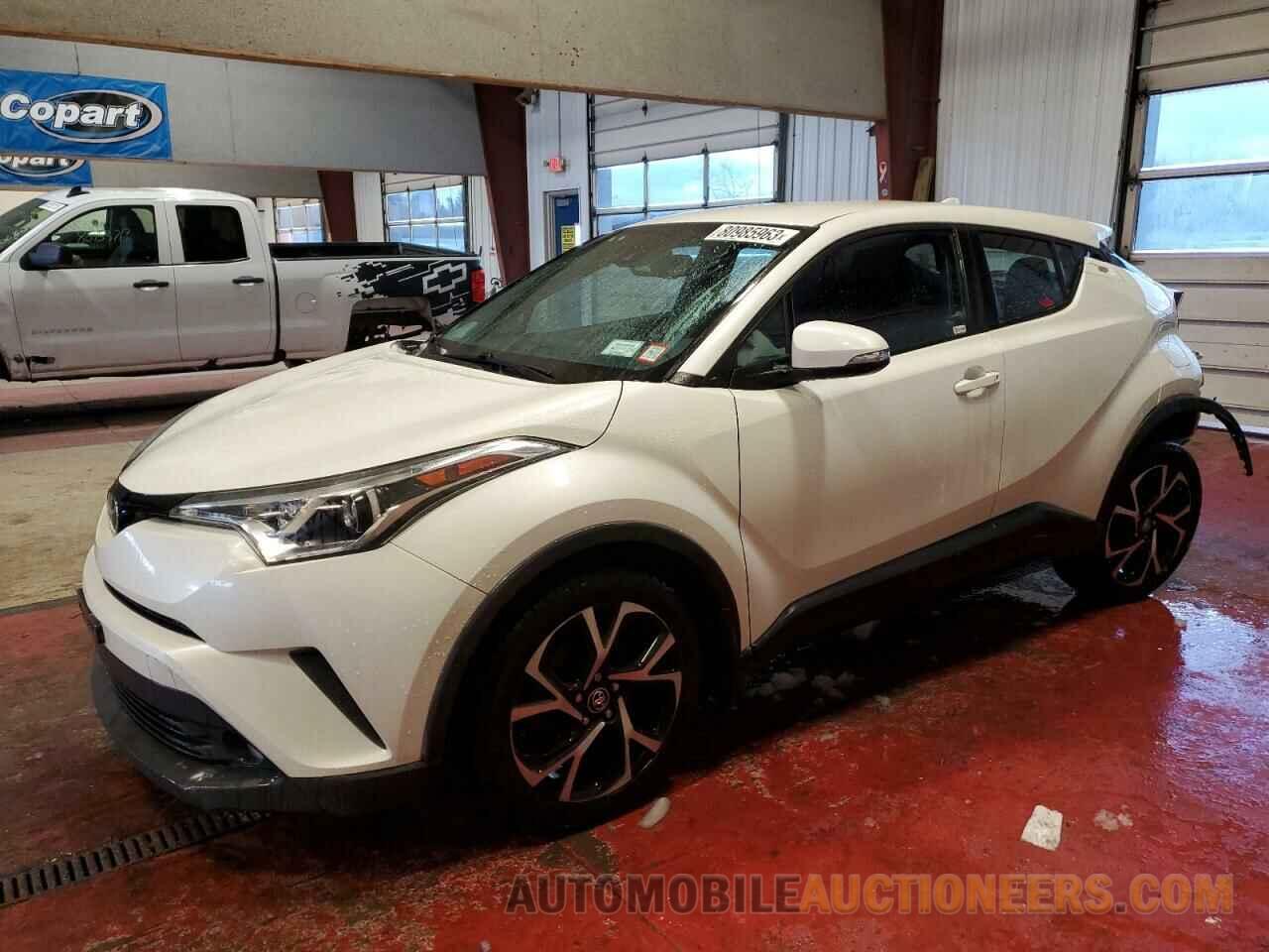 NMTKHMBX5JR023256 TOYOTA C-HR 2018