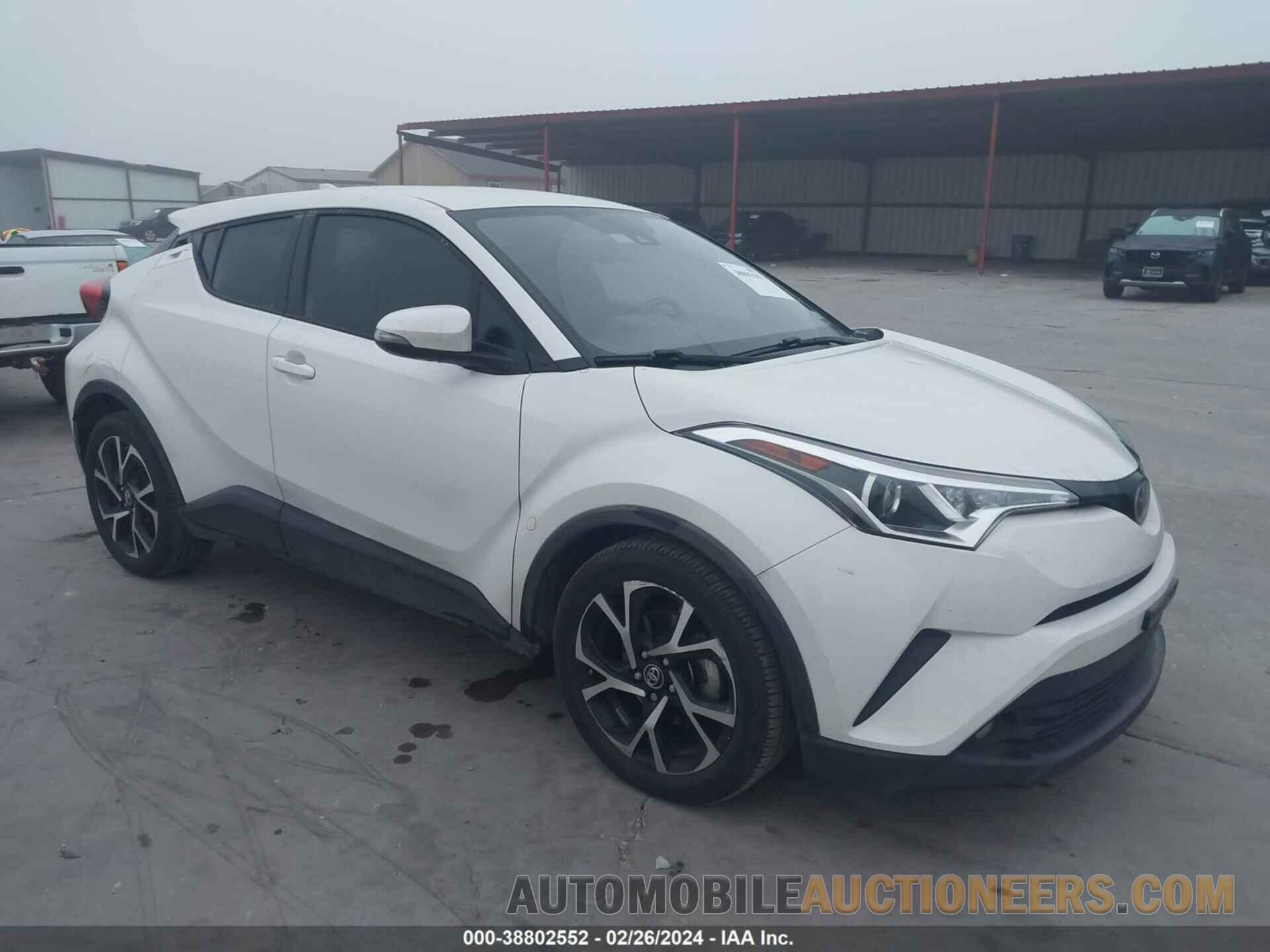 NMTKHMBX5JR037349 TOYOTA C-HR 2018