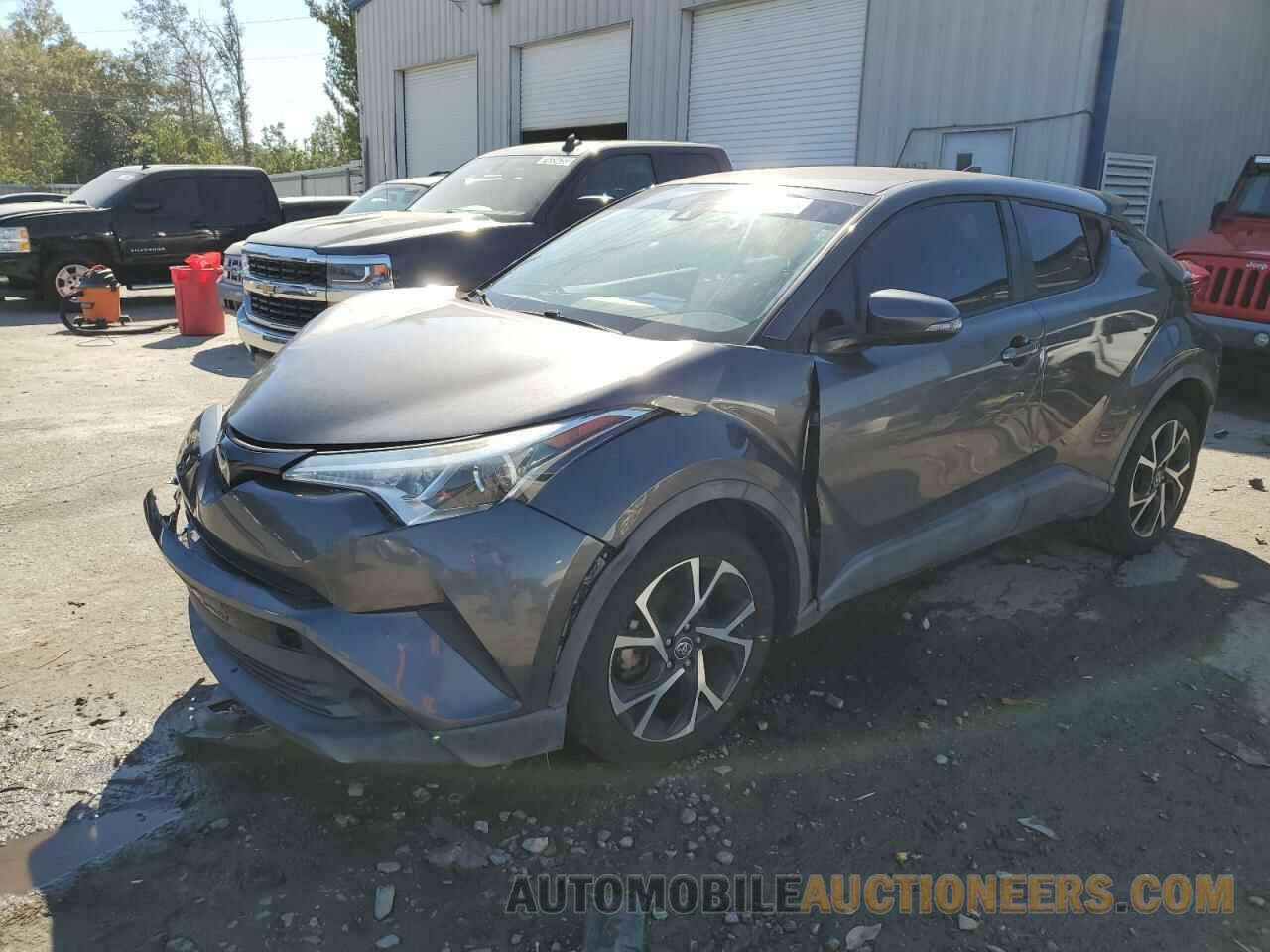 NMTKHMBX5JR037786 TOYOTA C-HR 2018