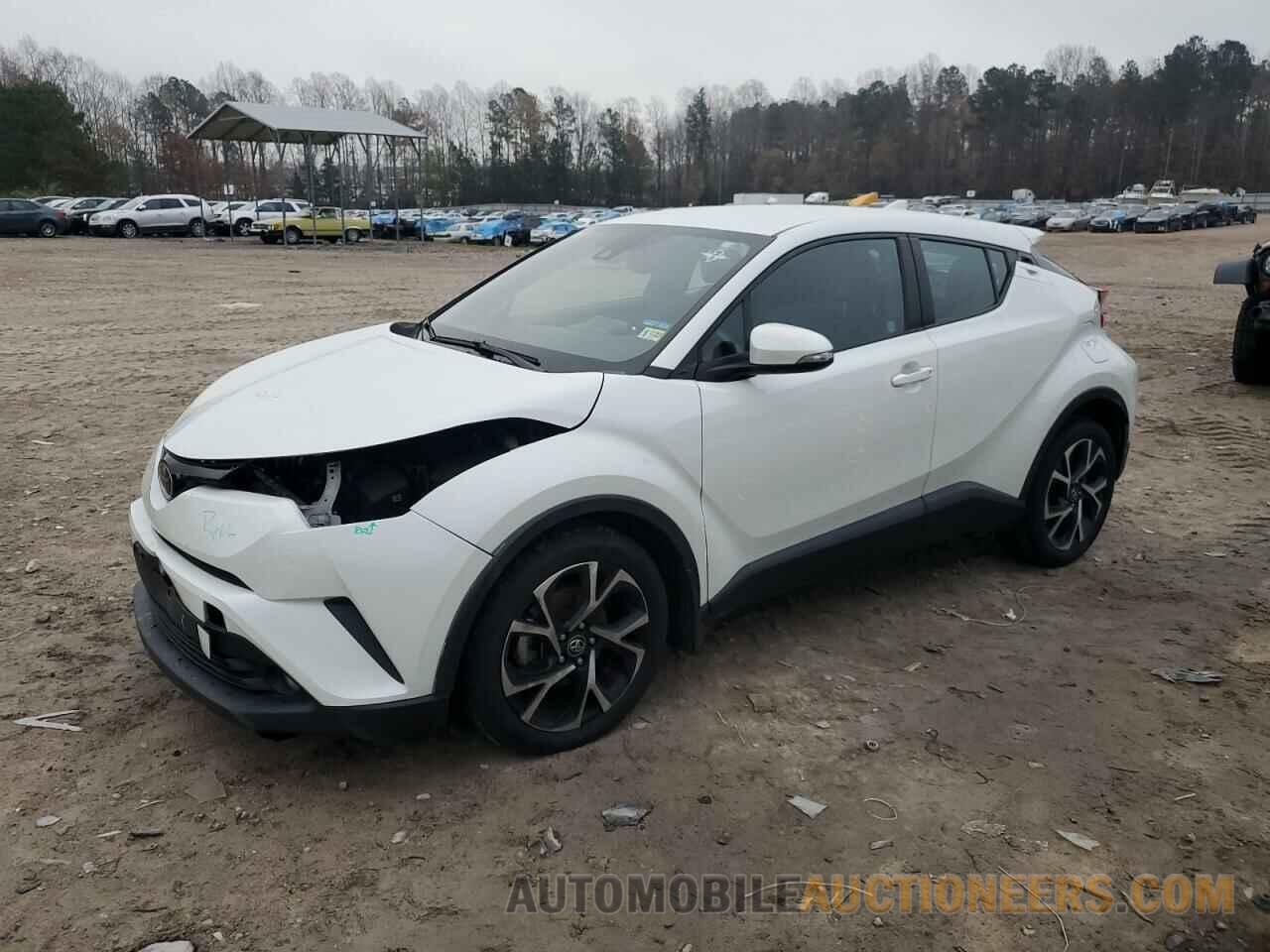 NMTKHMBX5JR050313 TOYOTA C-HR 2018