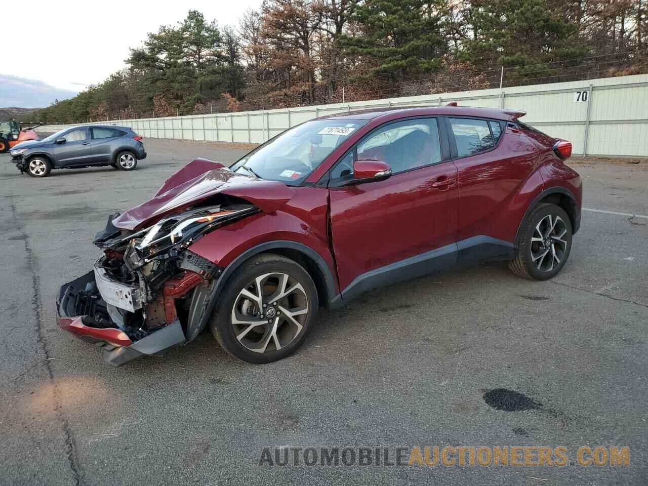 NMTKHMBX5JR052272 TOYOTA C-HR 2018