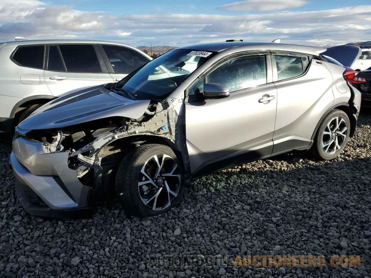 NMTKHMBX6JR001475 TOYOTA C-HR 2018