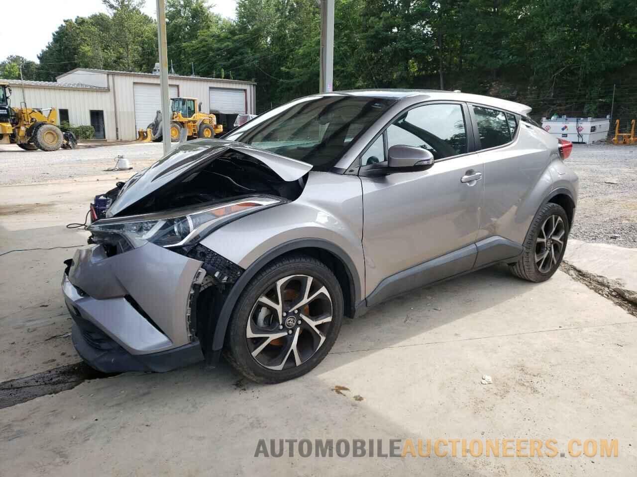 NMTKHMBX6JR014890 TOYOTA C-HR 2018