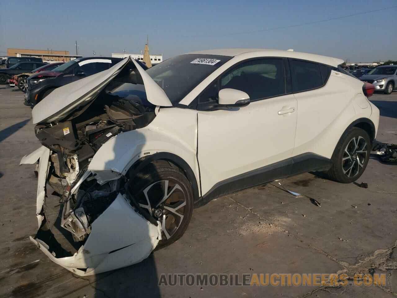 NMTKHMBX6JR027431 TOYOTA C-HR 2018