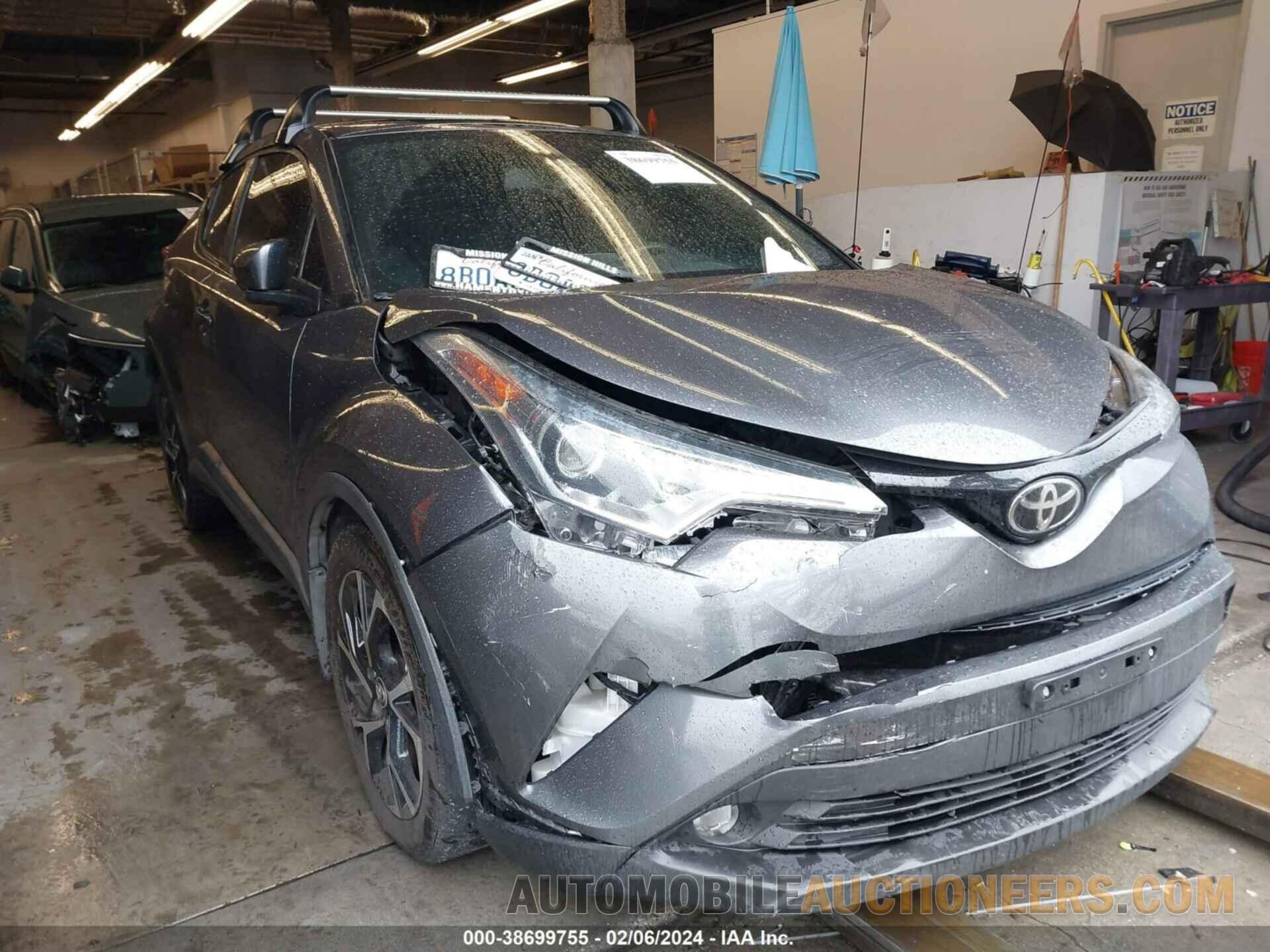 NMTKHMBX6JR030846 TOYOTA C-HR 2018