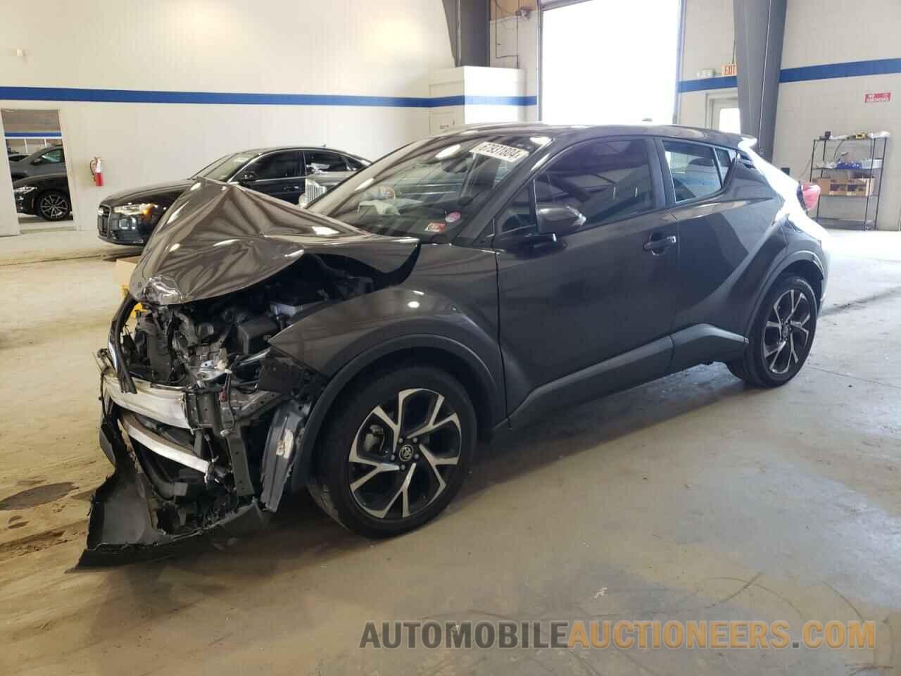 NMTKHMBX6JR038848 TOYOTA C-HR 2018