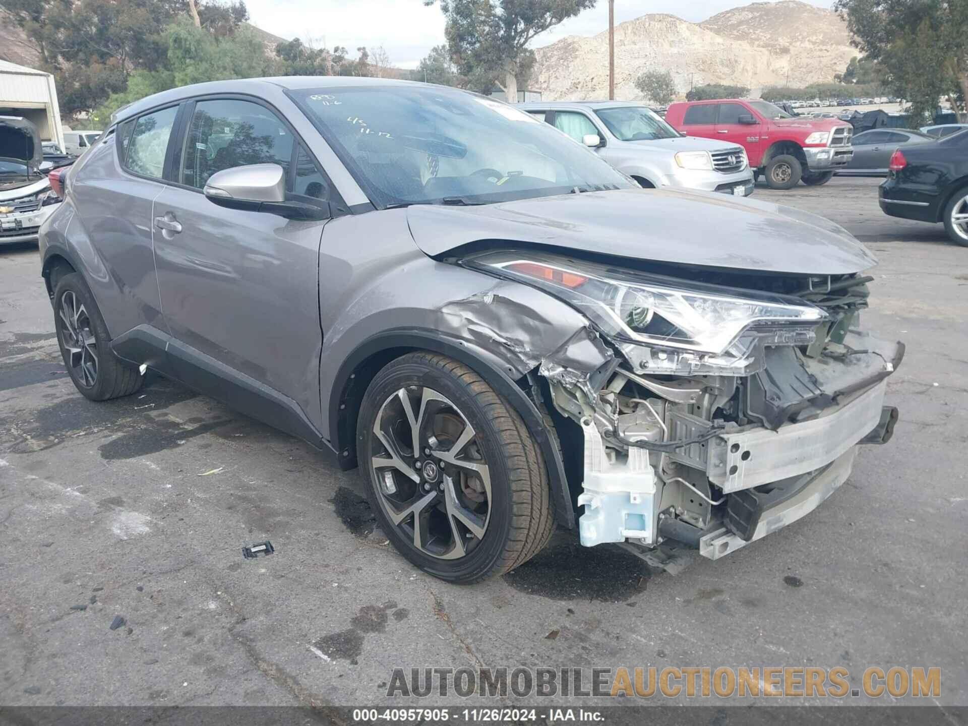 NMTKHMBX6JR062888 TOYOTA C-HR 2018