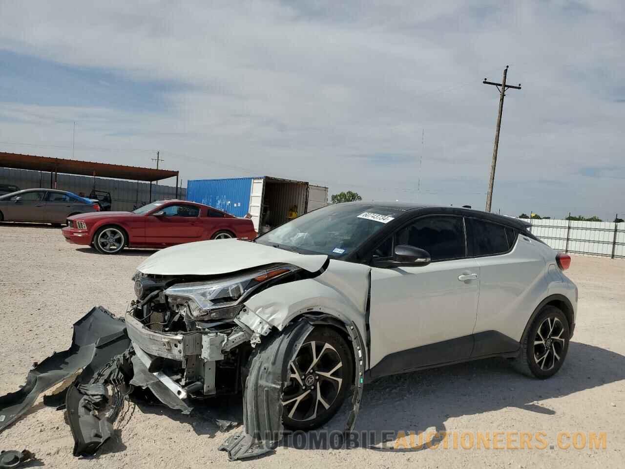 NMTKHMBX6KR090580 TOYOTA C-HR 2019