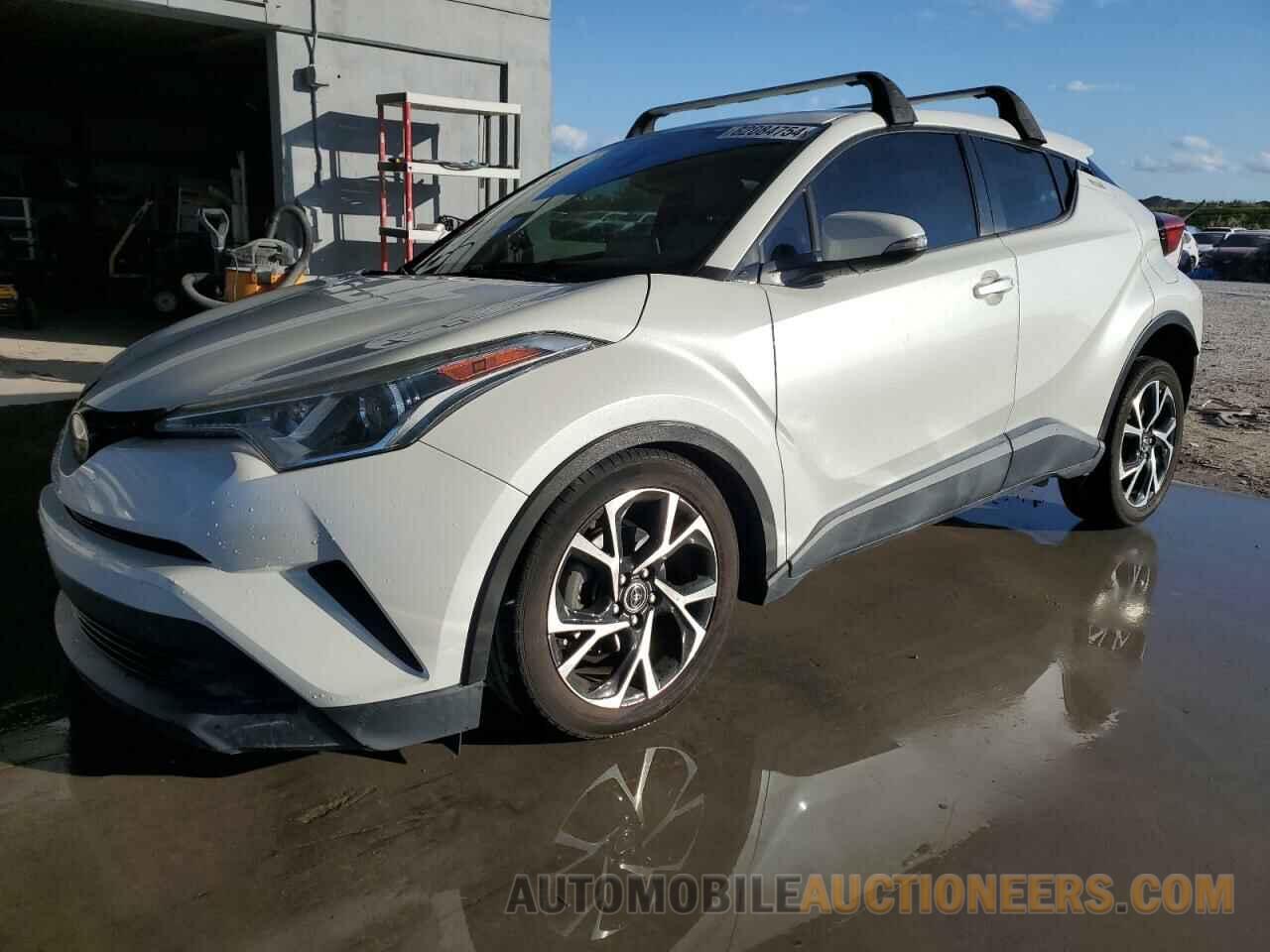 NMTKHMBX6KR095780 TOYOTA C-HR 2019