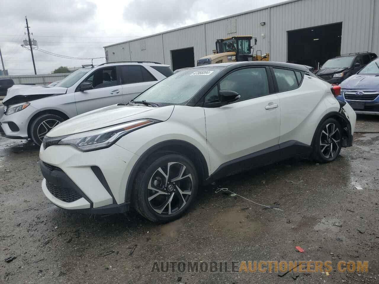 NMTKHMBX6LR101823 TOYOTA C-HR 2020