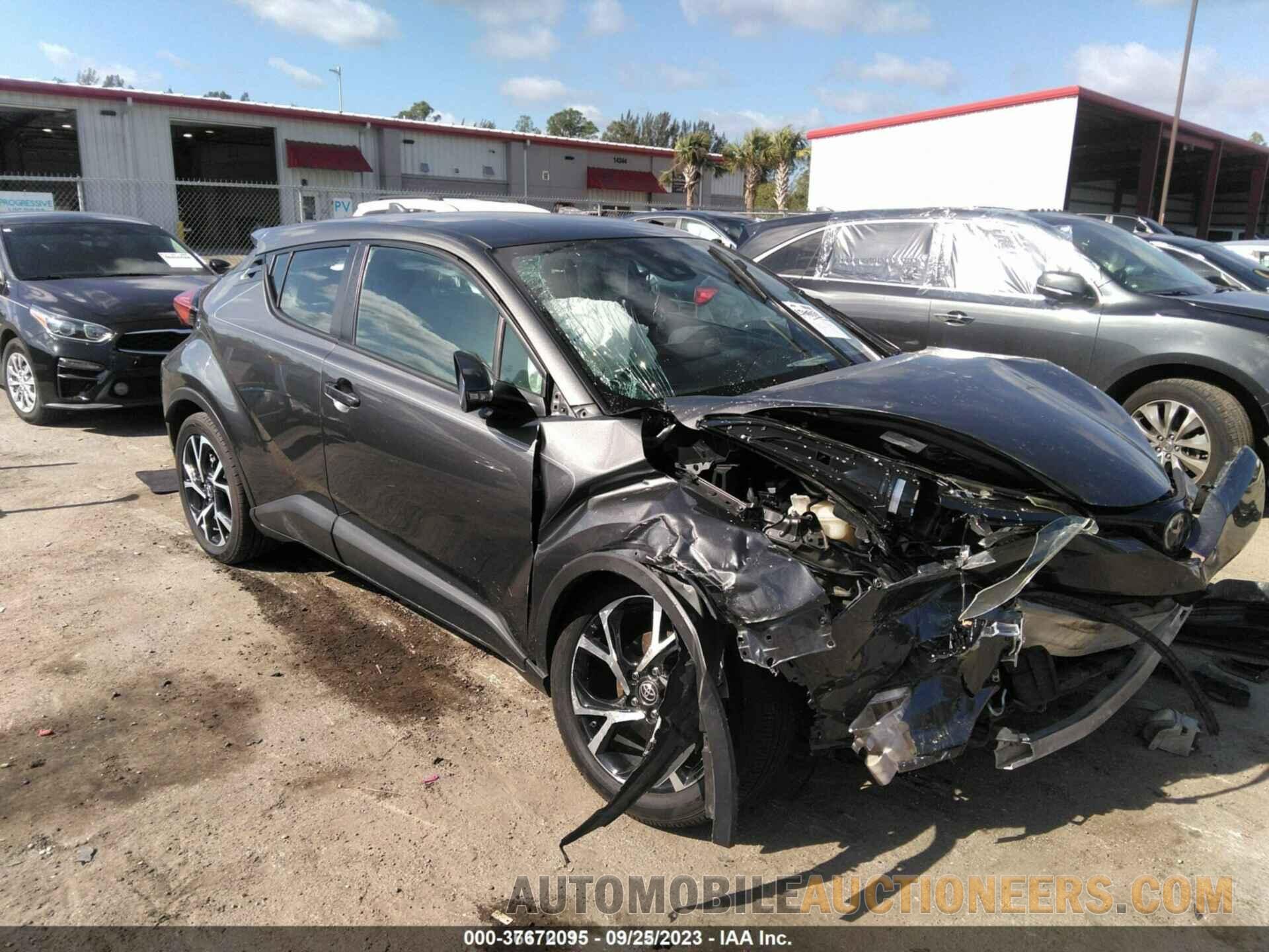 NMTKHMBX7JR009066 TOYOTA C-HR 2018