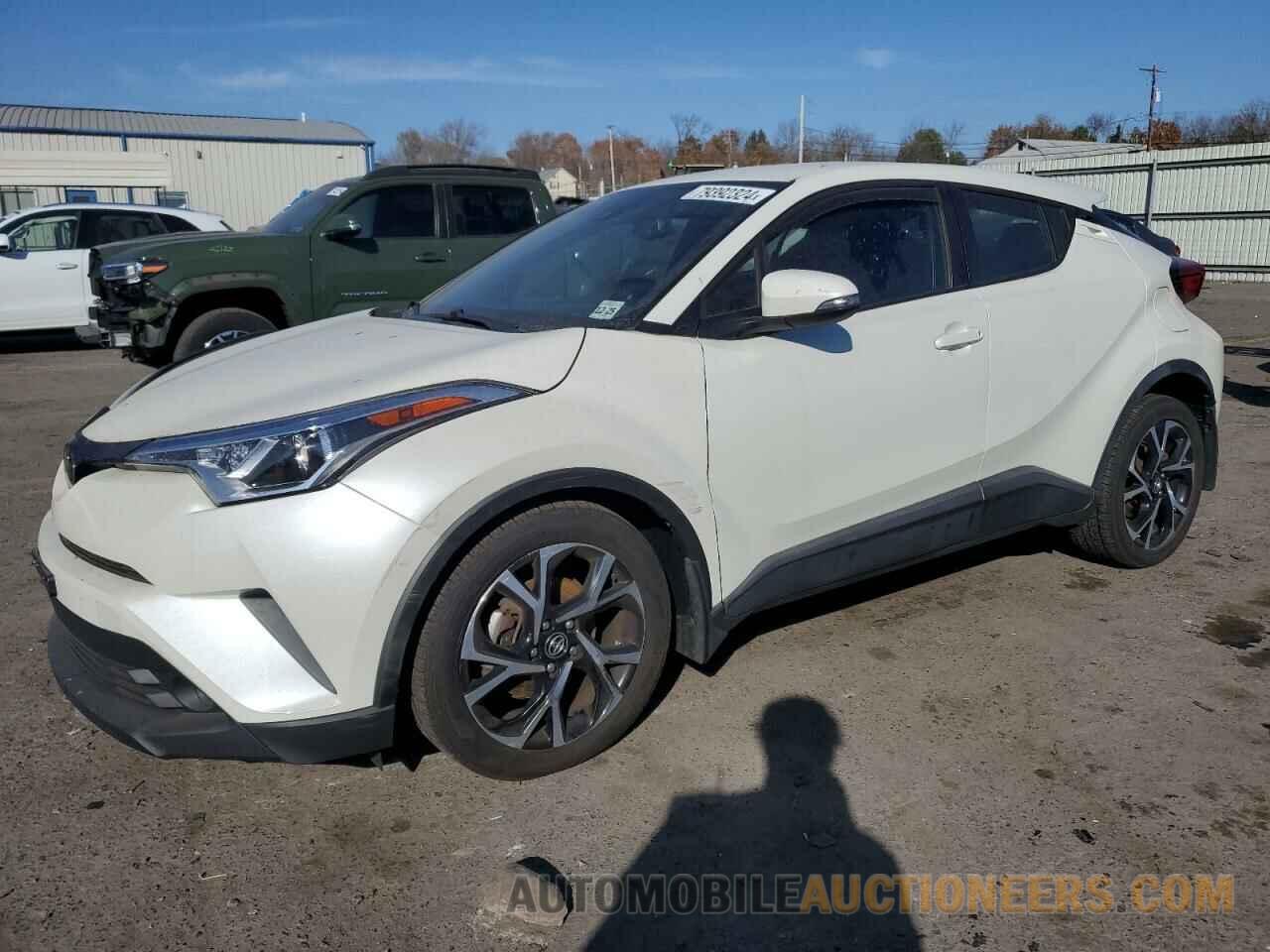 NMTKHMBX7JR011836 TOYOTA C-HR 2018