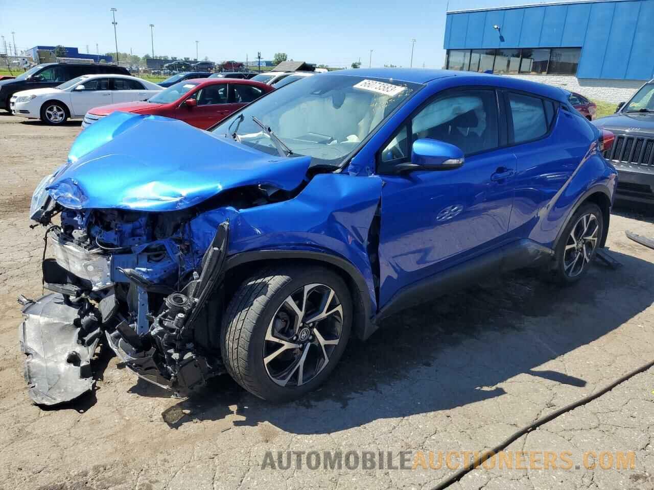 NMTKHMBX7JR029480 TOYOTA C-HR 2018