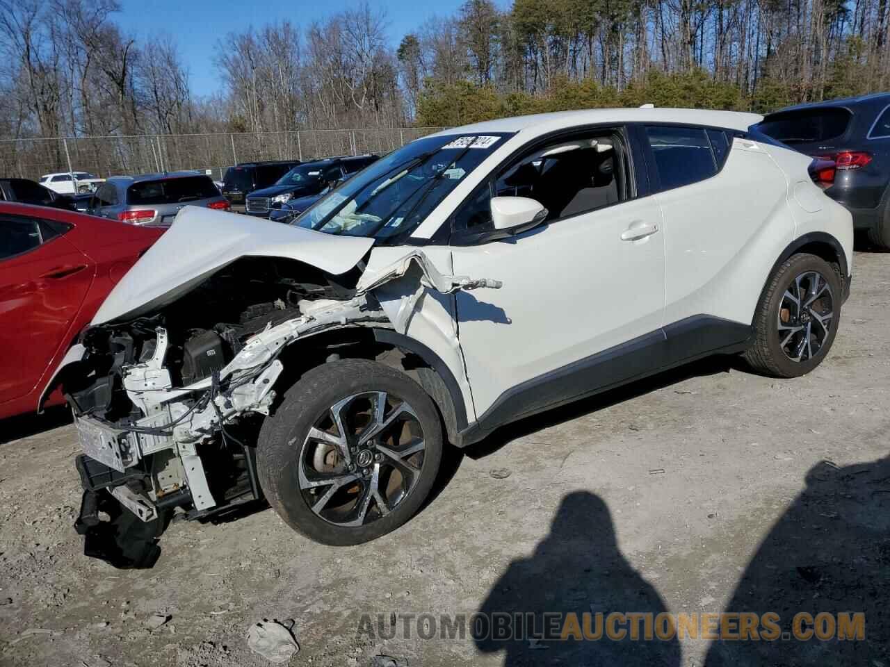 NMTKHMBX7JR040267 TOYOTA C-HR 2018