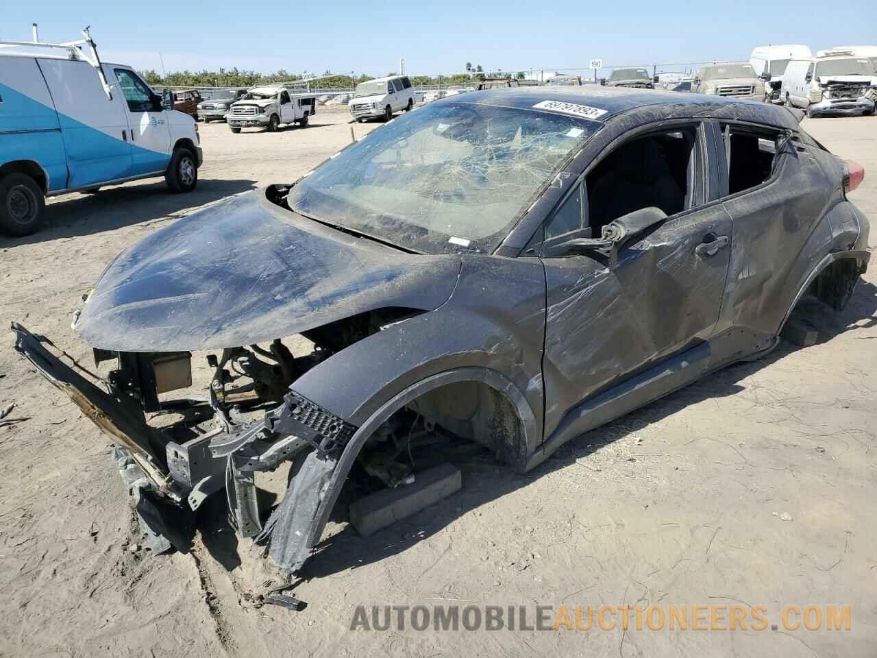 NMTKHMBX7JR042875 TOYOTA C-HR 2018