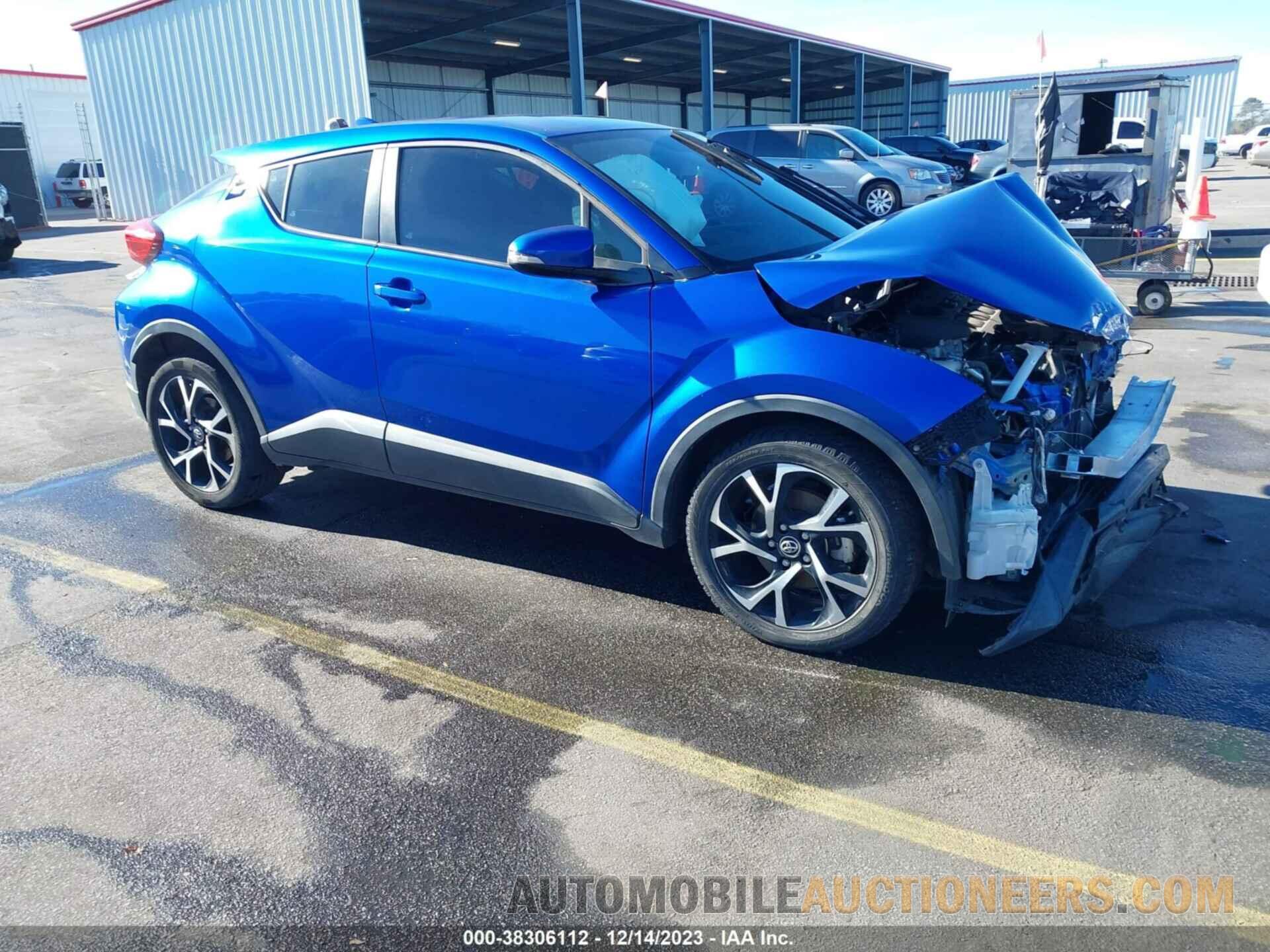 NMTKHMBX7JR046490 TOYOTA C-HR 2018