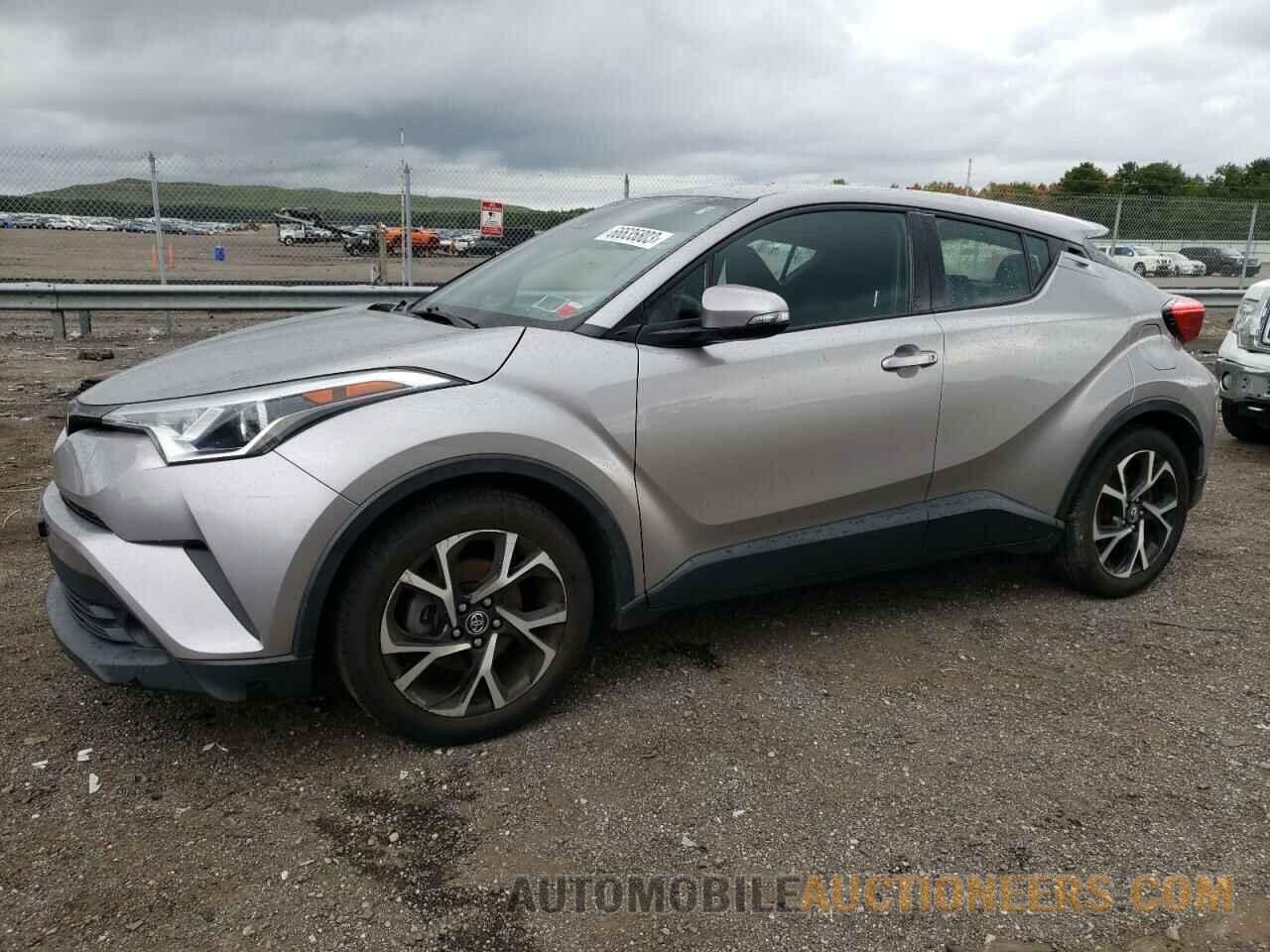 NMTKHMBX8JR014647 TOYOTA C-HR 2018