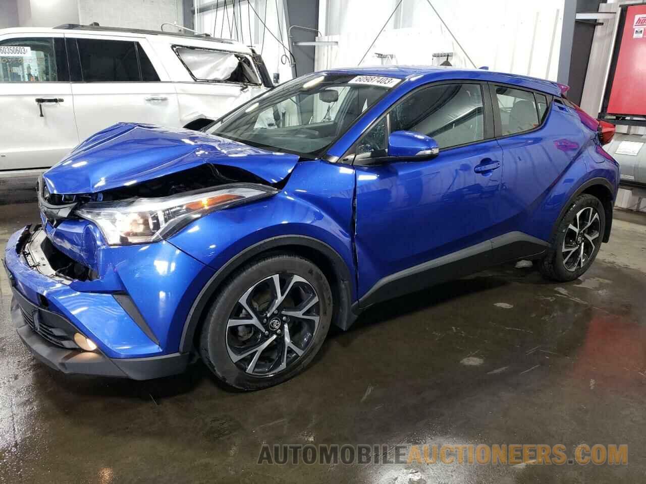 NMTKHMBX8JR015829 TOYOTA C-HR 2018