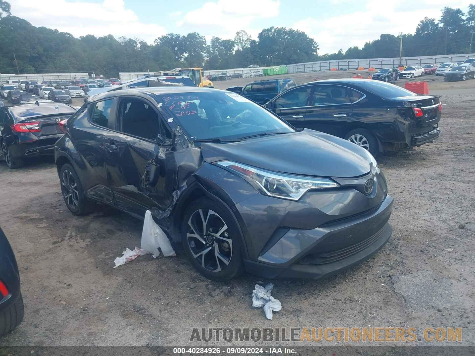 NMTKHMBX8JR022103 TOYOTA C-HR 2018