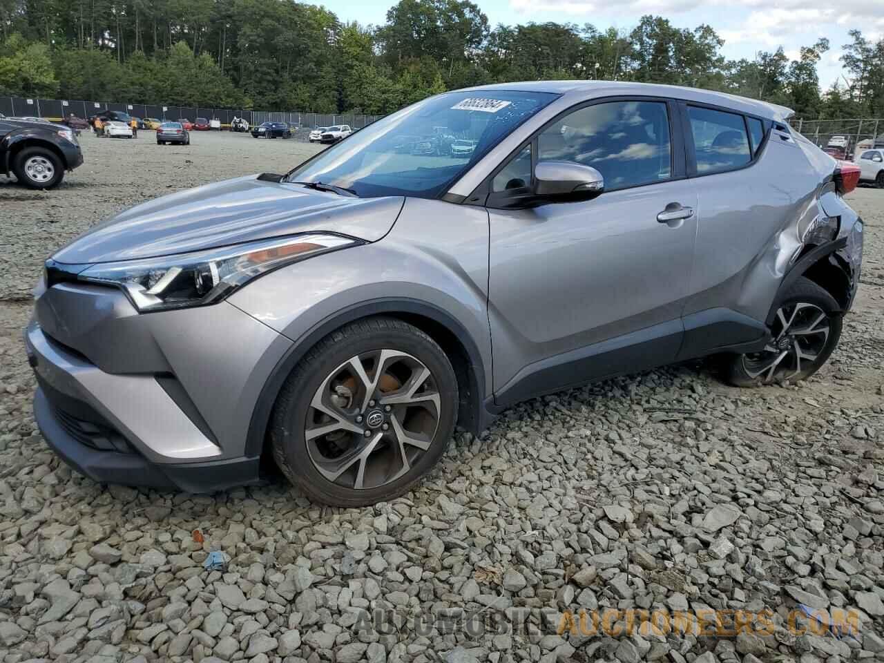 NMTKHMBX8JR029018 TOYOTA C-HR 2018