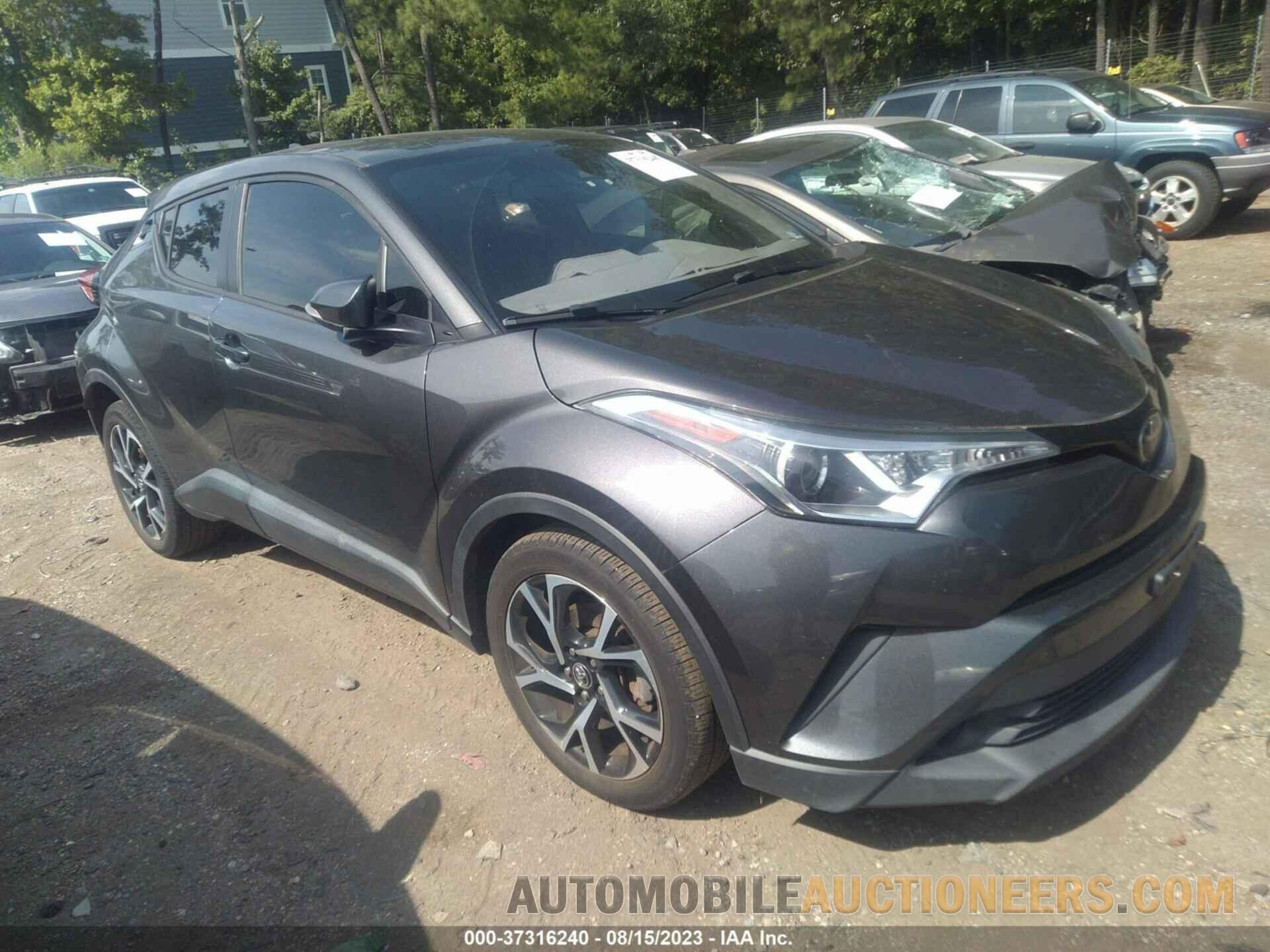 NMTKHMBX8JR029925 TOYOTA C-HR 2018