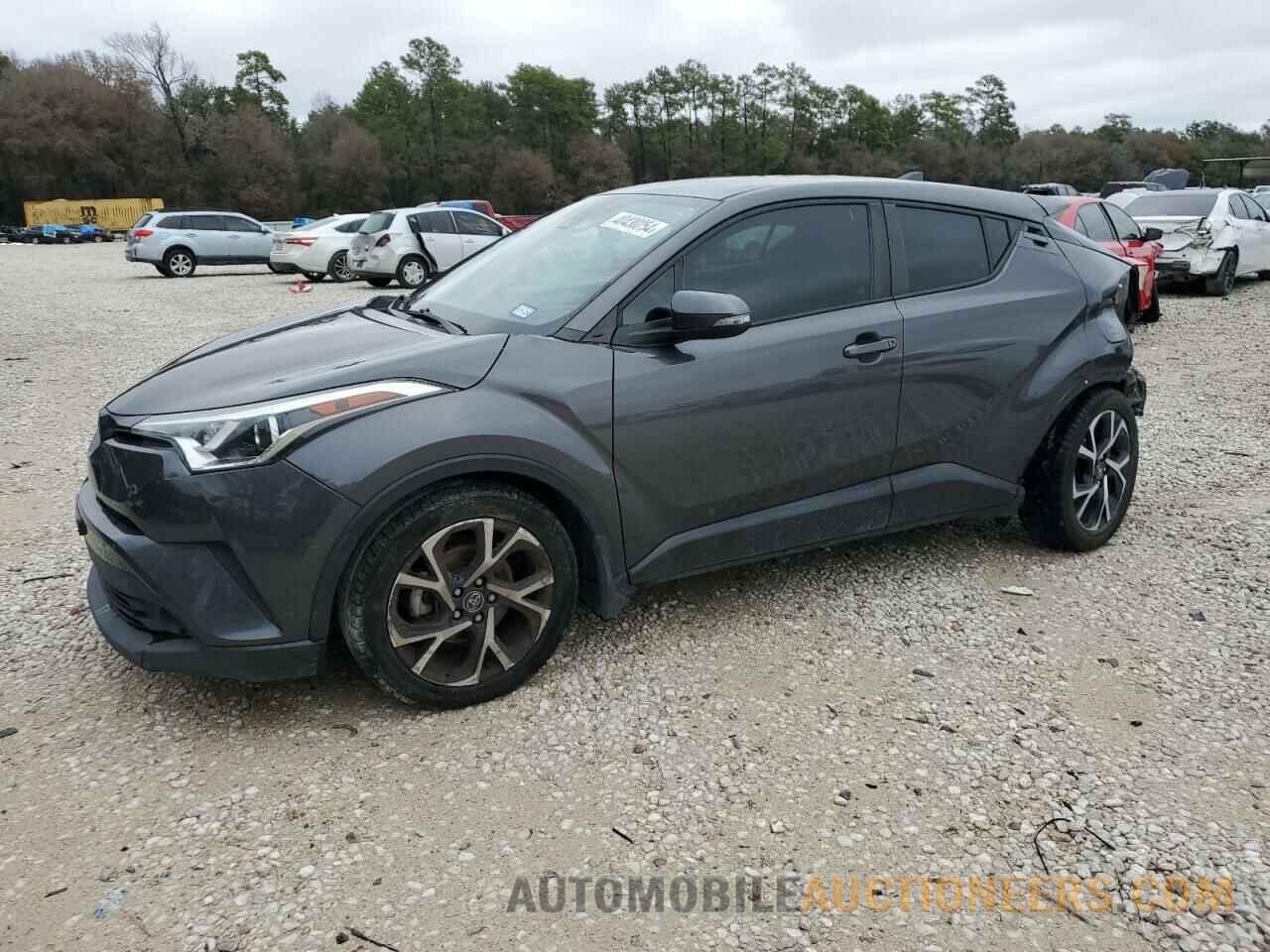 NMTKHMBX8JR030315 TOYOTA C-HR 2018