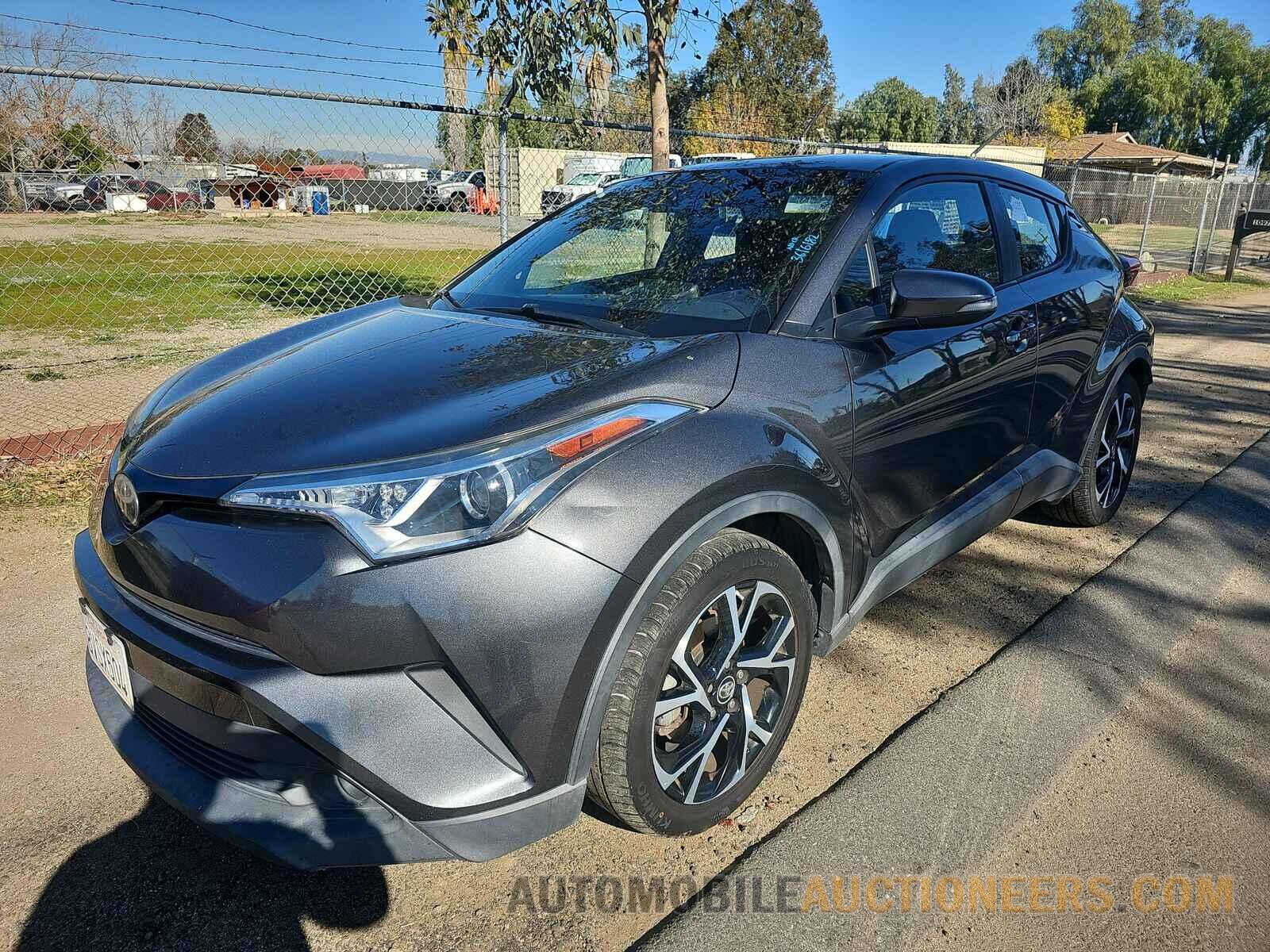 NMTKHMBX8JR037586 Toyota C-HR 2018