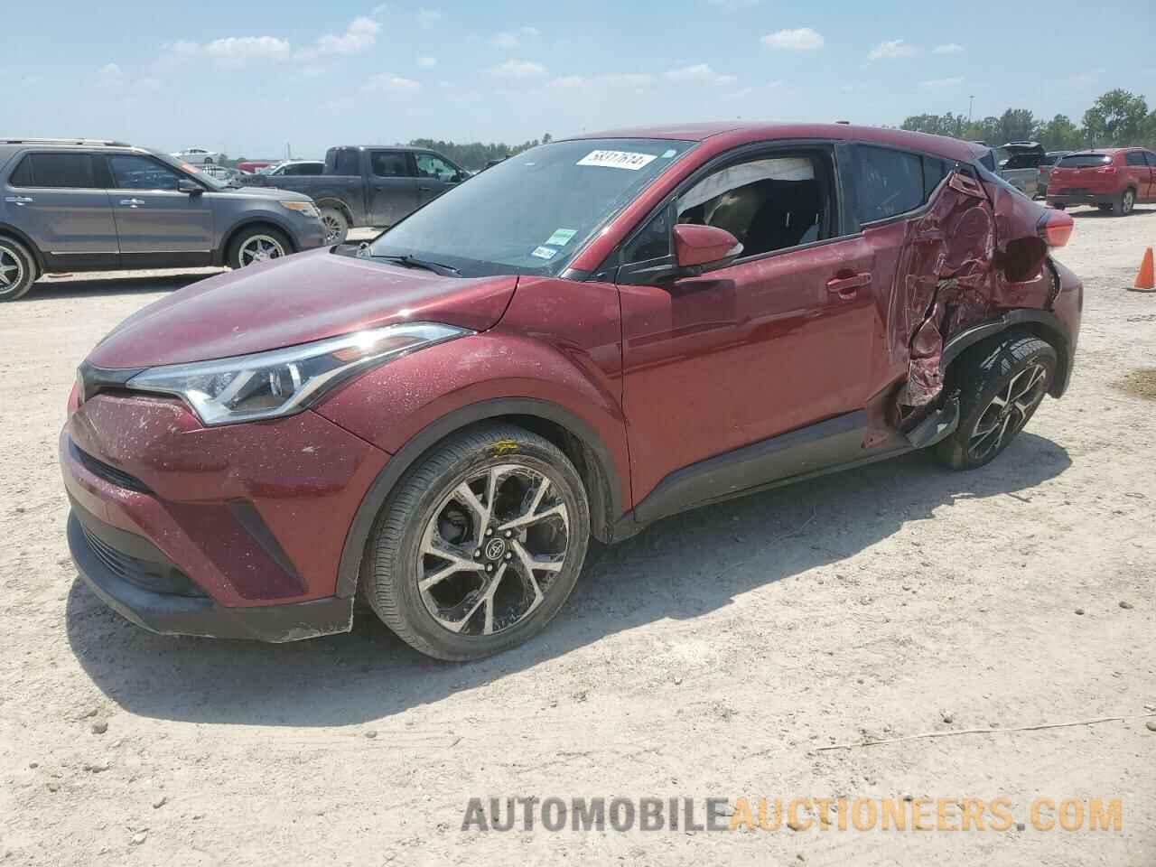 NMTKHMBX8JR038401 TOYOTA C-HR 2018