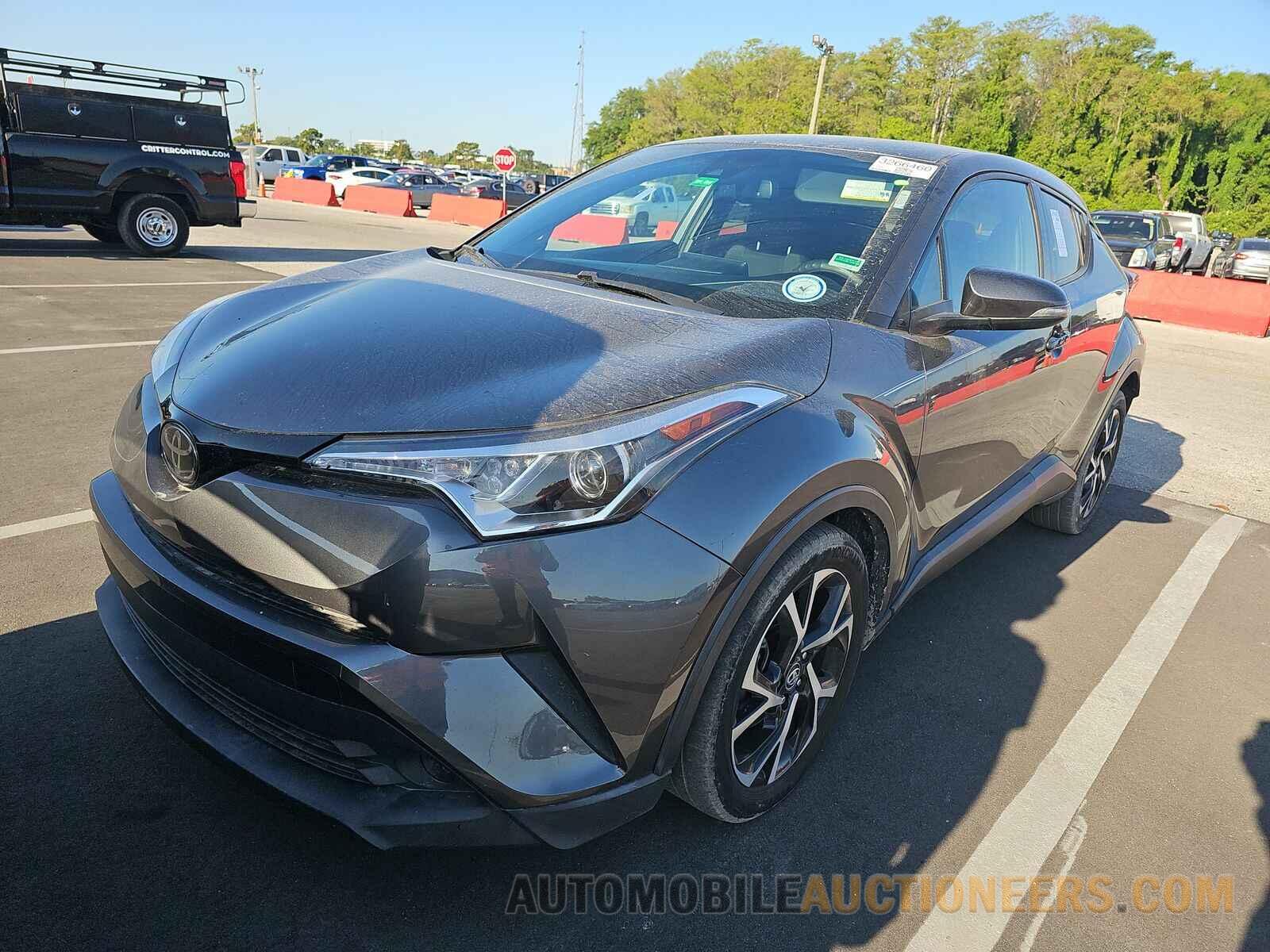 NMTKHMBX8JR043758 Toyota C-HR 2018