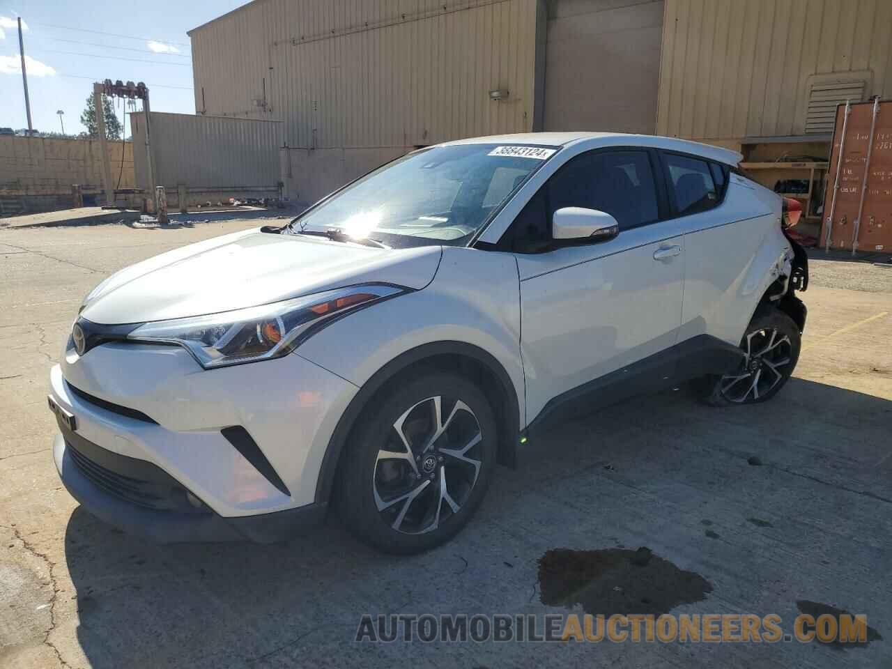 NMTKHMBX8JR048491 TOYOTA C-HR 2018