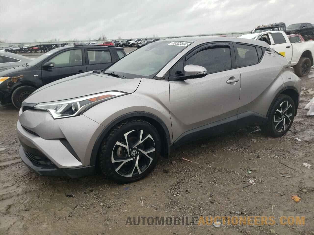 NMTKHMBX8JR054646 TOYOTA C-HR 2018