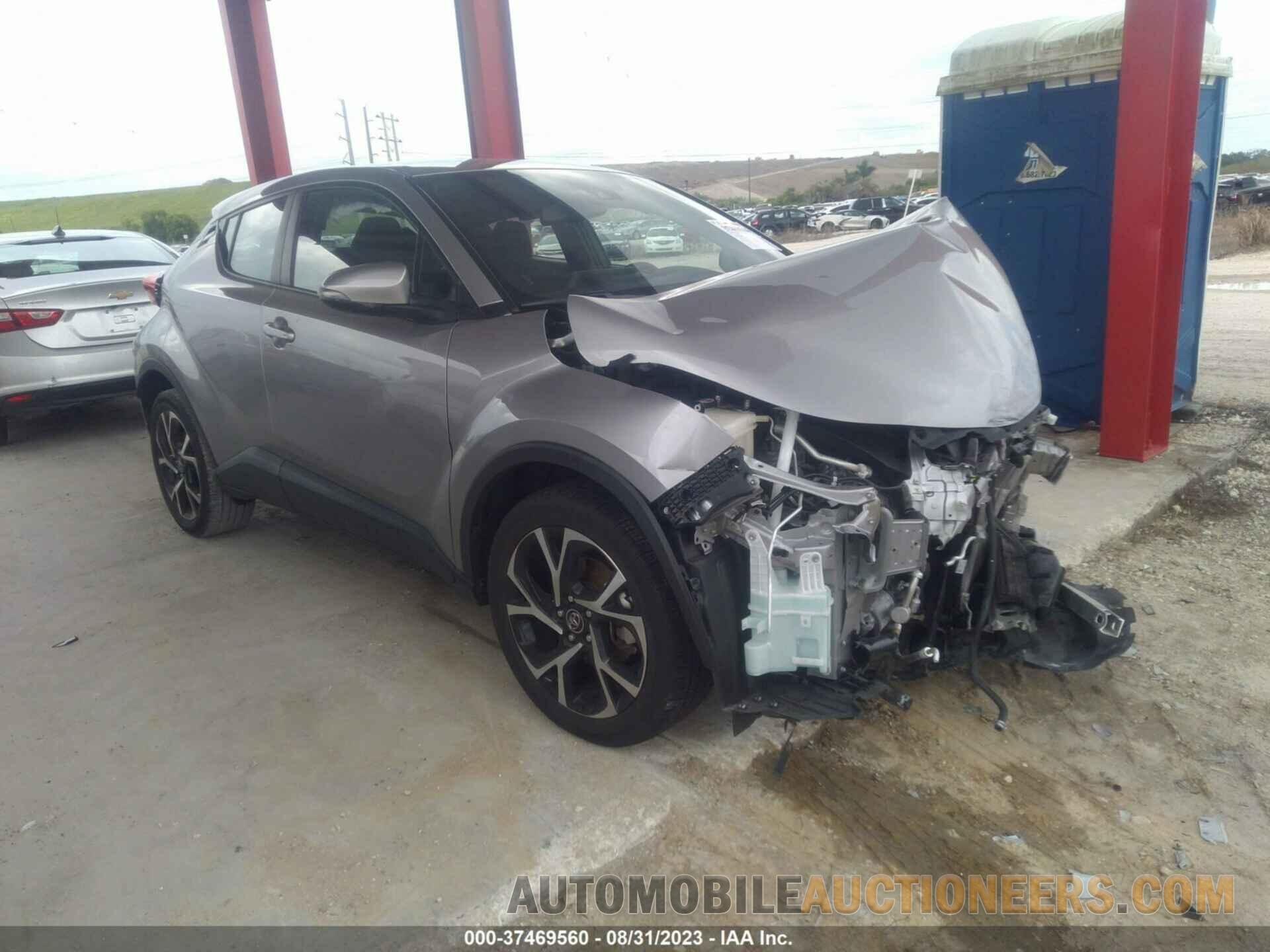 NMTKHMBX8JR055778 TOYOTA C-HR 2018