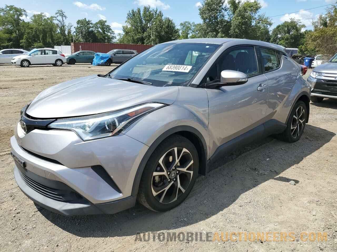 NMTKHMBX8JR061290 TOYOTA C-HR 2018