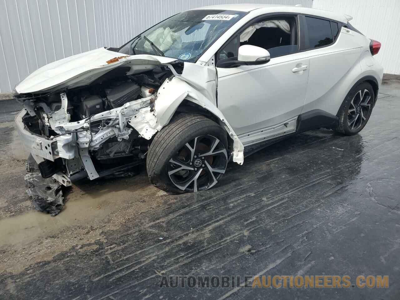 NMTKHMBX8MR125199 TOYOTA C-HR 2021