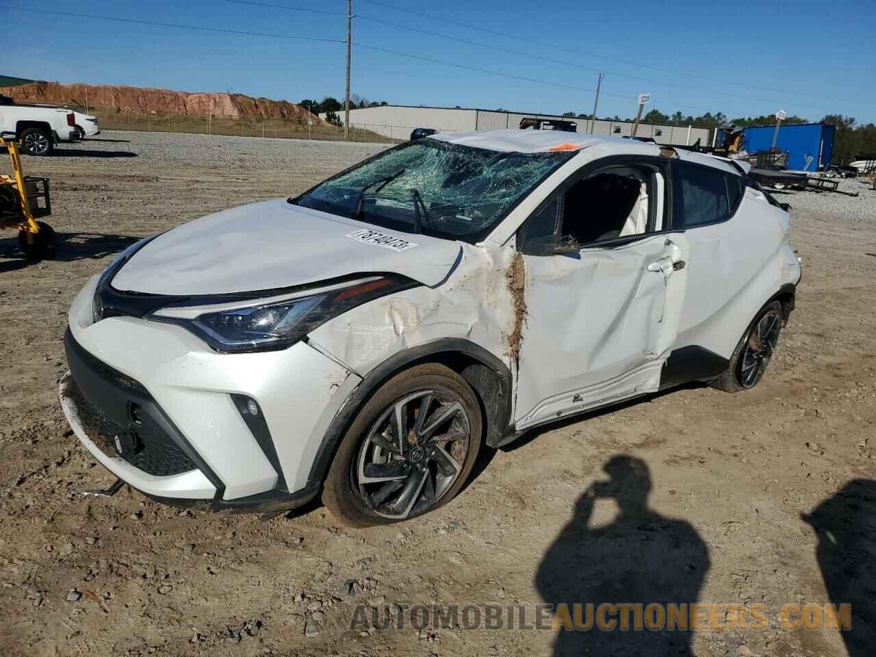 NMTKHMBX8NR142523 TOYOTA C-HR 2022