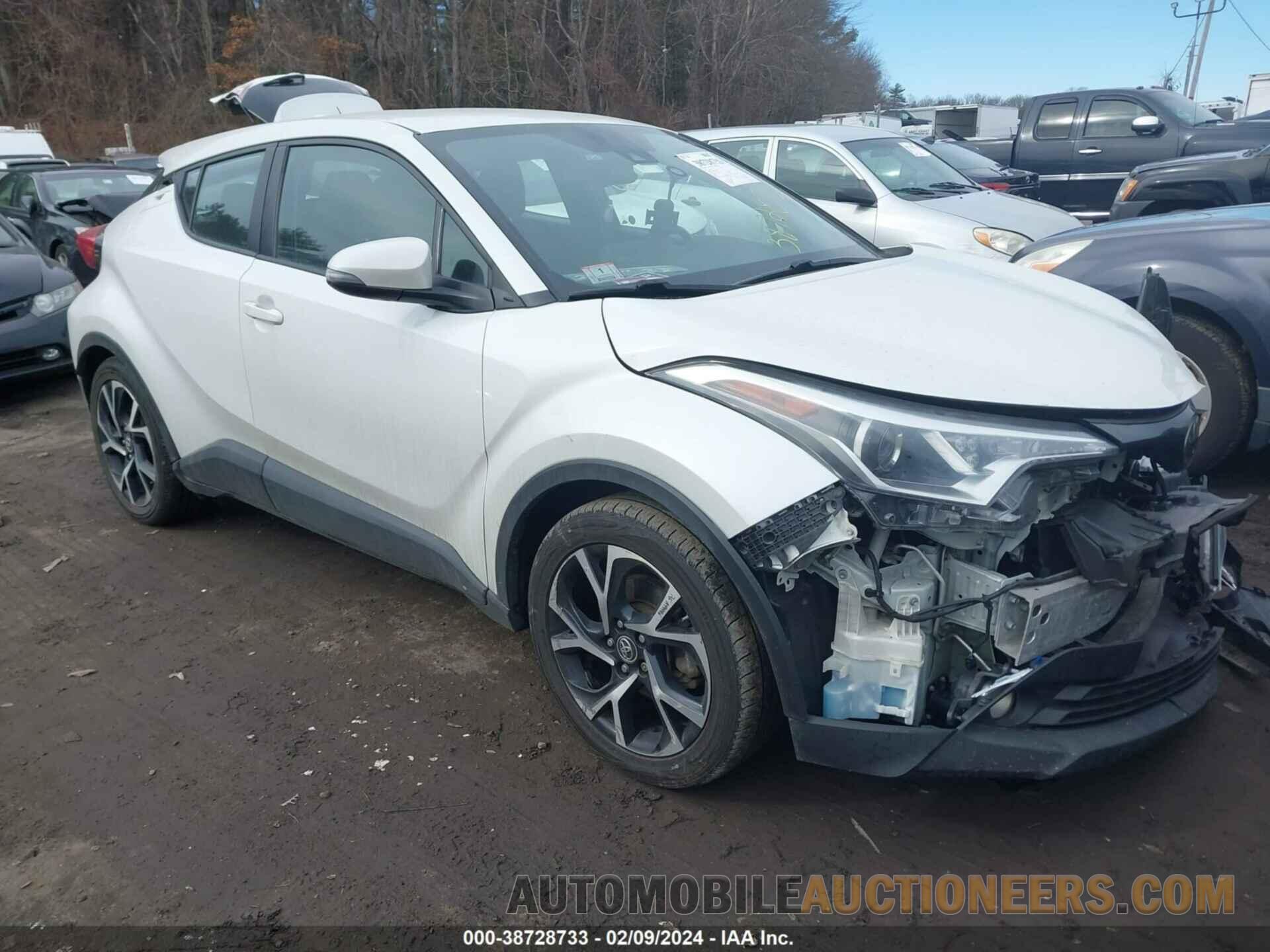 NMTKHMBX9JR005908 TOYOTA C-HR 2018